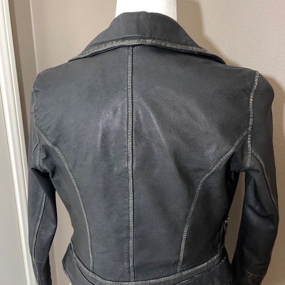 Express Moto Crop Distressed Leather Jacket - Picture 2 of 6